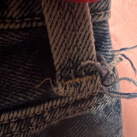 Vero Moda raw edge detail. - Picture 3 of 5